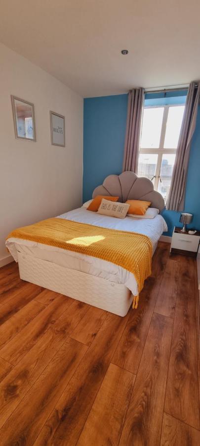 Modern And Spacious Swansea Centre Apartment Bagian luar foto